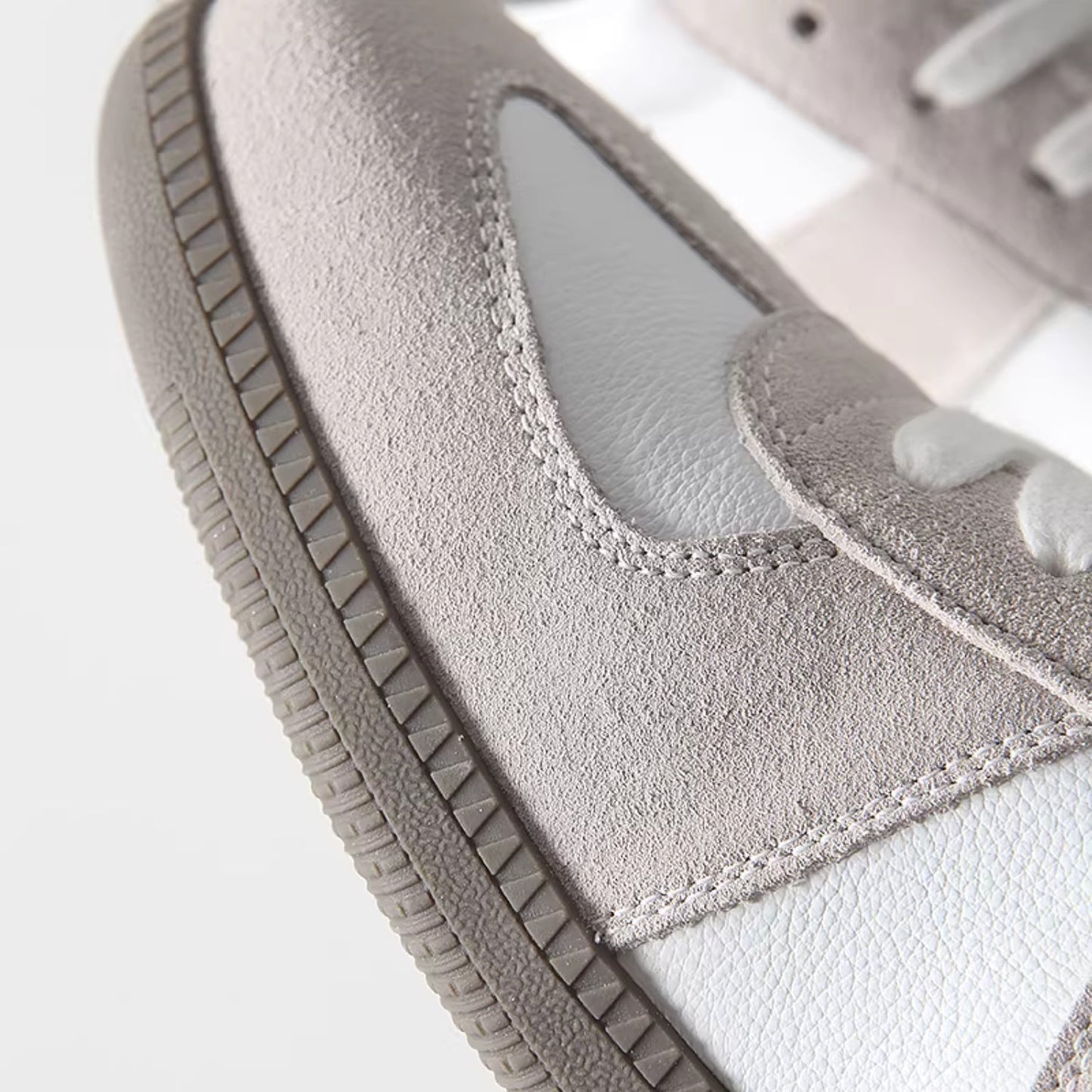 Retro Trainer Casual Sneakers