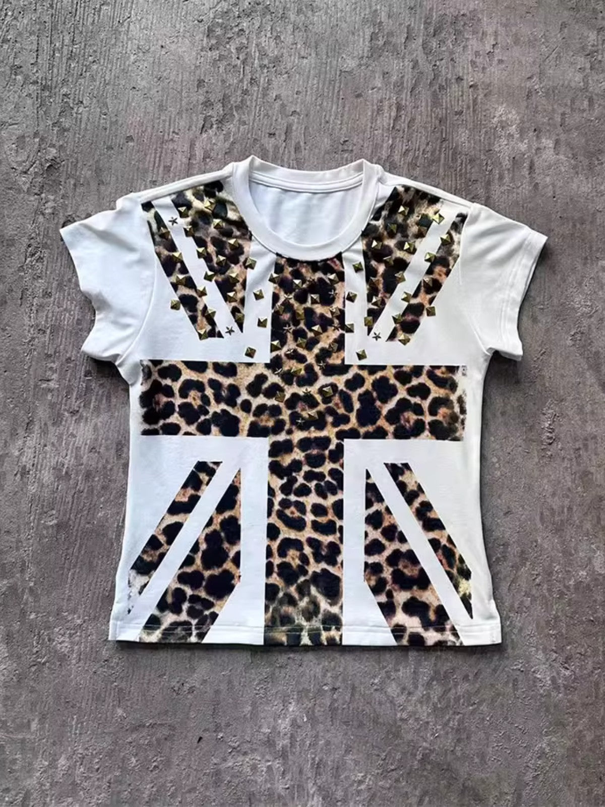 Leopard Flag Rivet Graphic T-Shirt