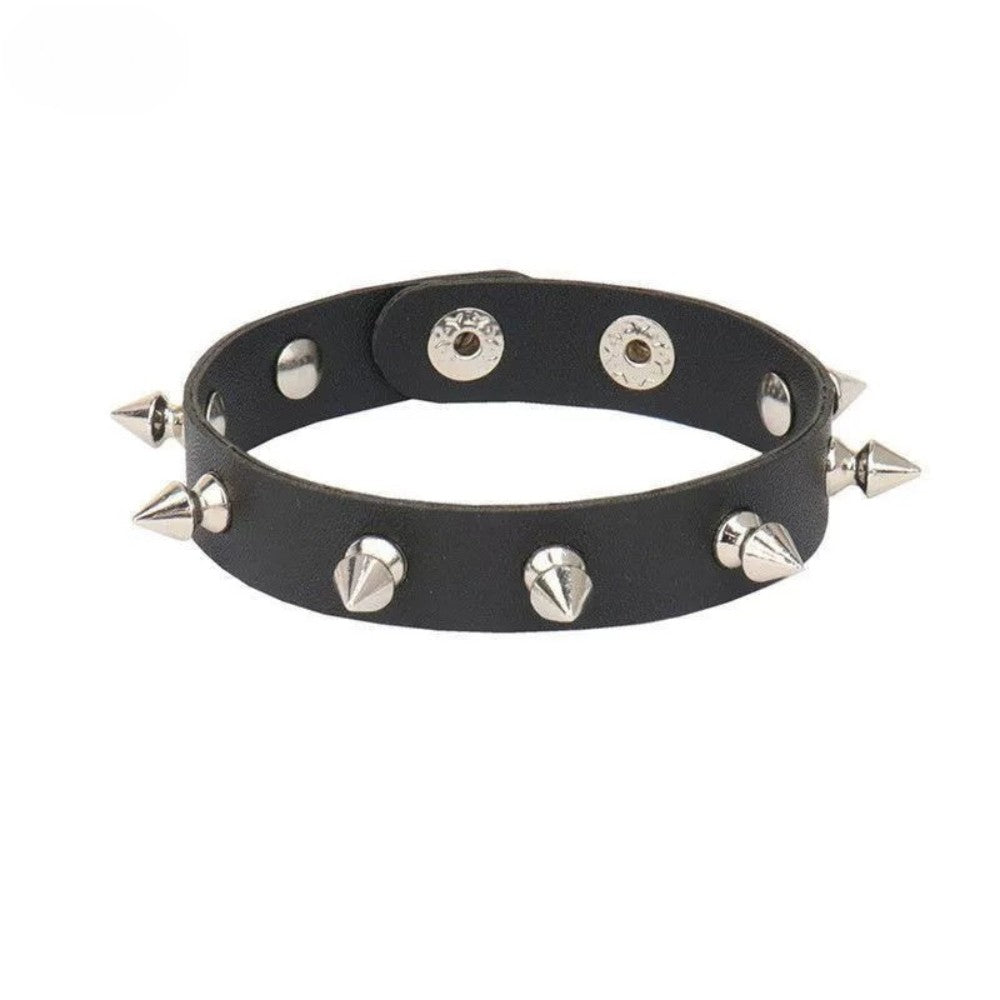 Gothic Skull Rivet Leather Bracelet