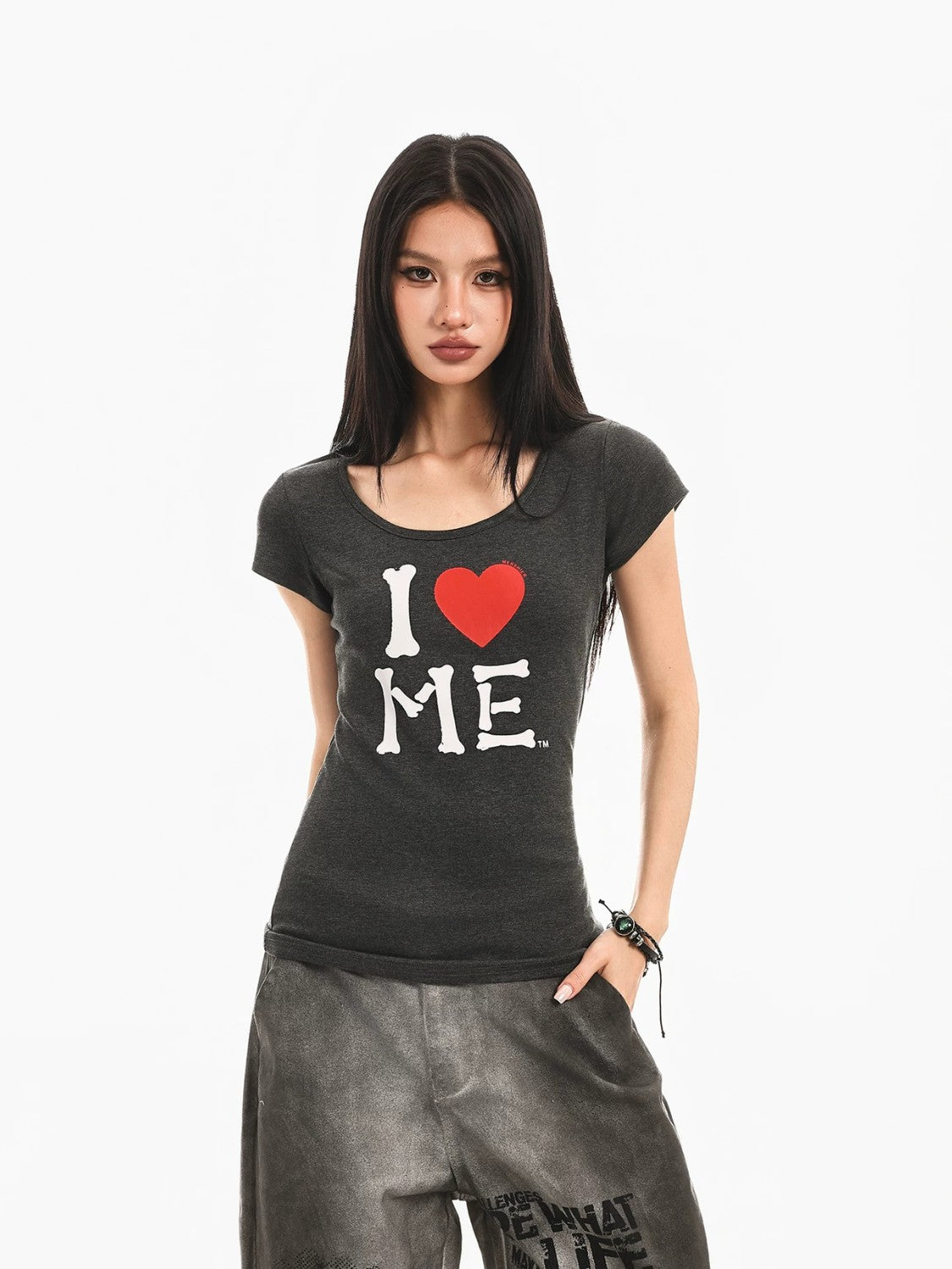 Retro Heart Print Slim Tee