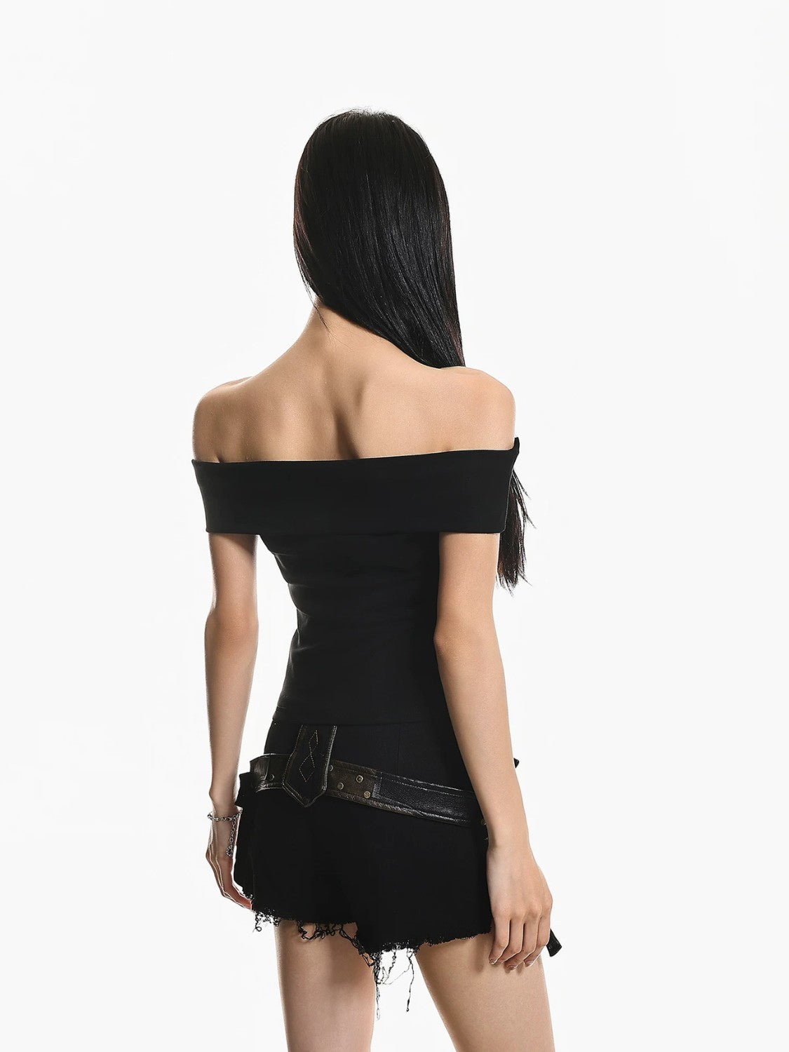 Retro Off-Shoulder Slim Crop Top