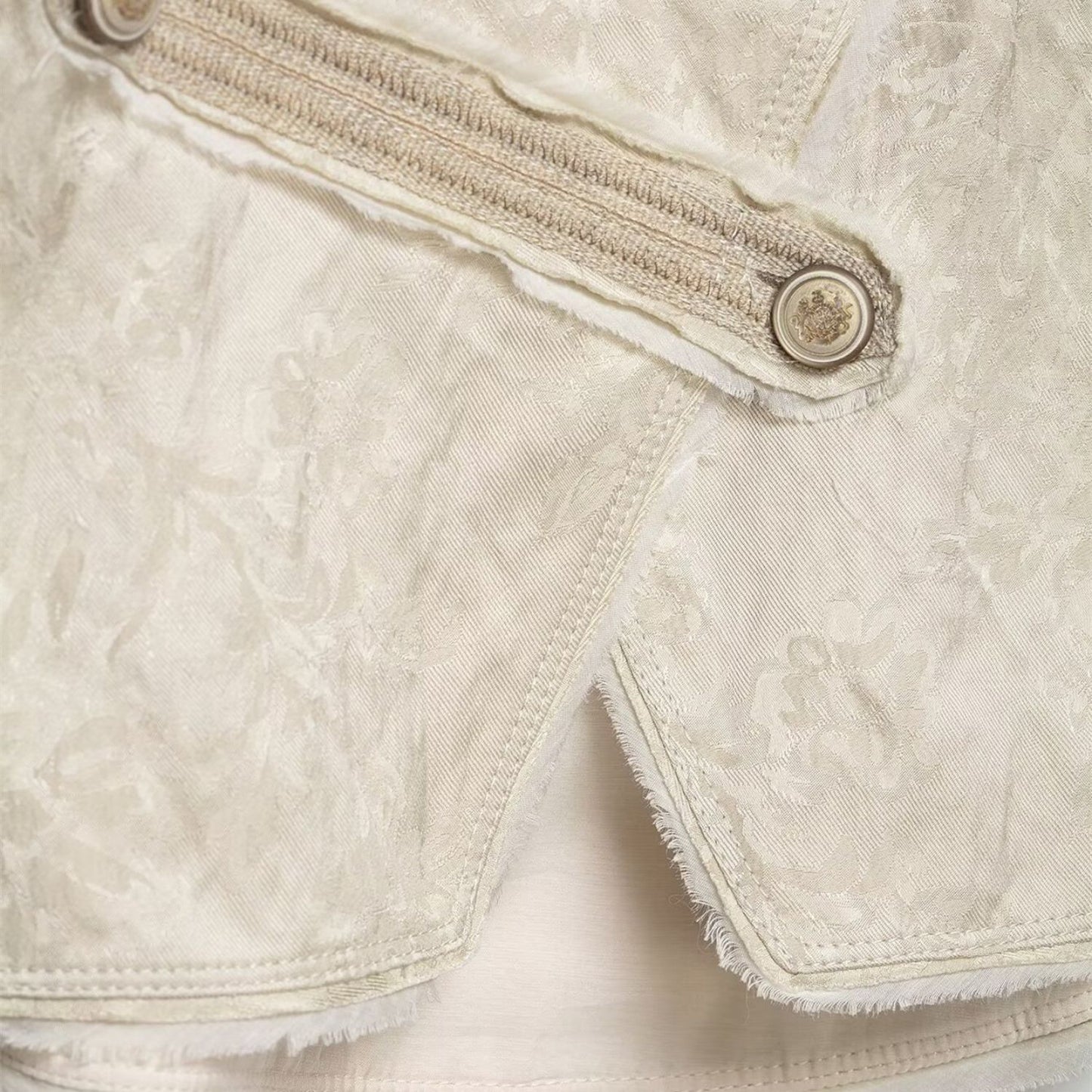 Elegant Jacquard Cropped Jacket