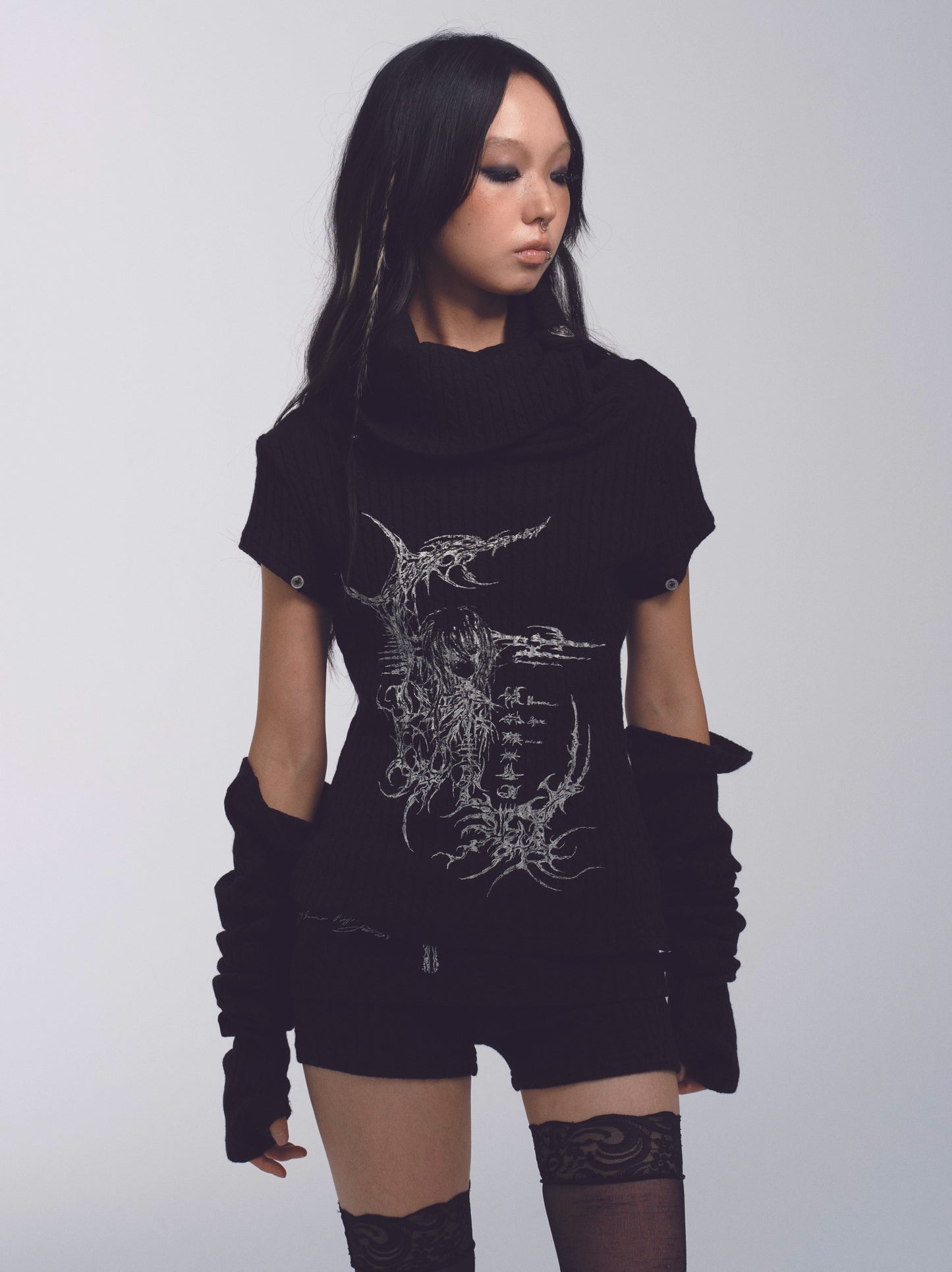 Elastic Skin-Friendly High-Neck Knit Shorts Set with Detachable Sleeves